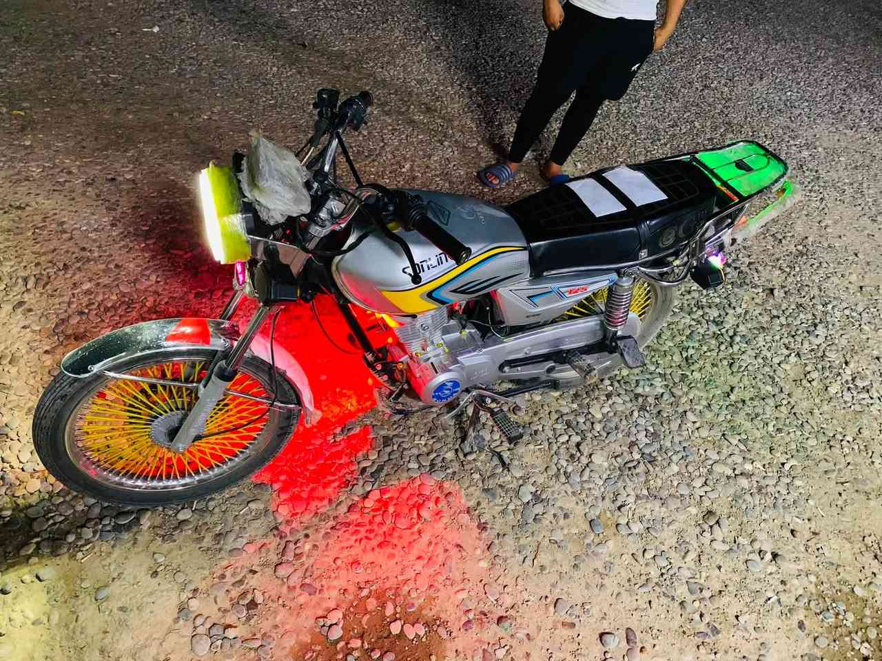 سلام عليكم ماطور موديل ٢٠٢٥ محرك  كبس كهربائيات شغاله  منفيس بي السعر ٧٥٠  بي مجال غليل و جماعه ٦٥٠ لا تجون. موجود وتساب و اتصال *********** العنوان كركوك . الصناعه
