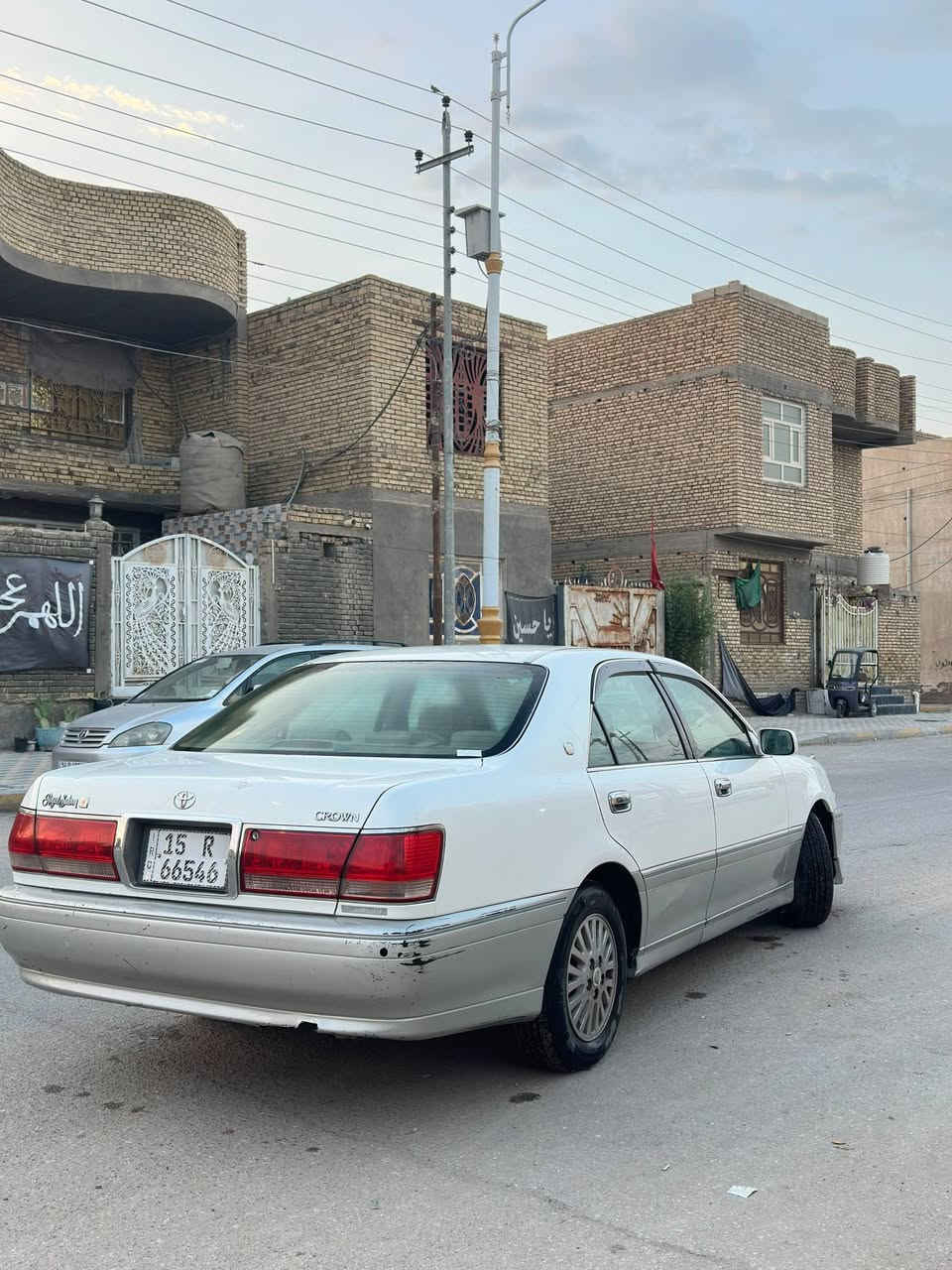 السلام عليكم 

🔹 سيارة ملكة 2003
🔹 كرستال أصل
🔹 اربع دگم فول بطن عدة الفتحة
🔹 مكينة vvt-i 
🔹 تحوير نجف
🔹 اصولية %100 تحويل ثاني يوم رقم دولي 
🔹 مكفولة من الكصة ونقل جثة 
🔹 علماً السيارة بيهة منظومة غاز 60 لتر 

🔹 السعر 120 والشراي يتدلل

واتساب ***********
