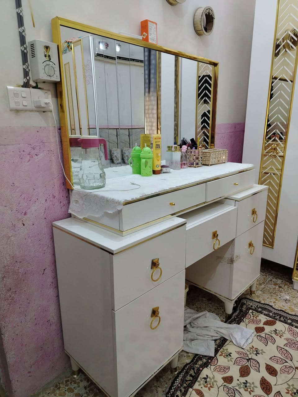 غرفه اخشاب تركي للبيع العنوان النجف *********** 📞

