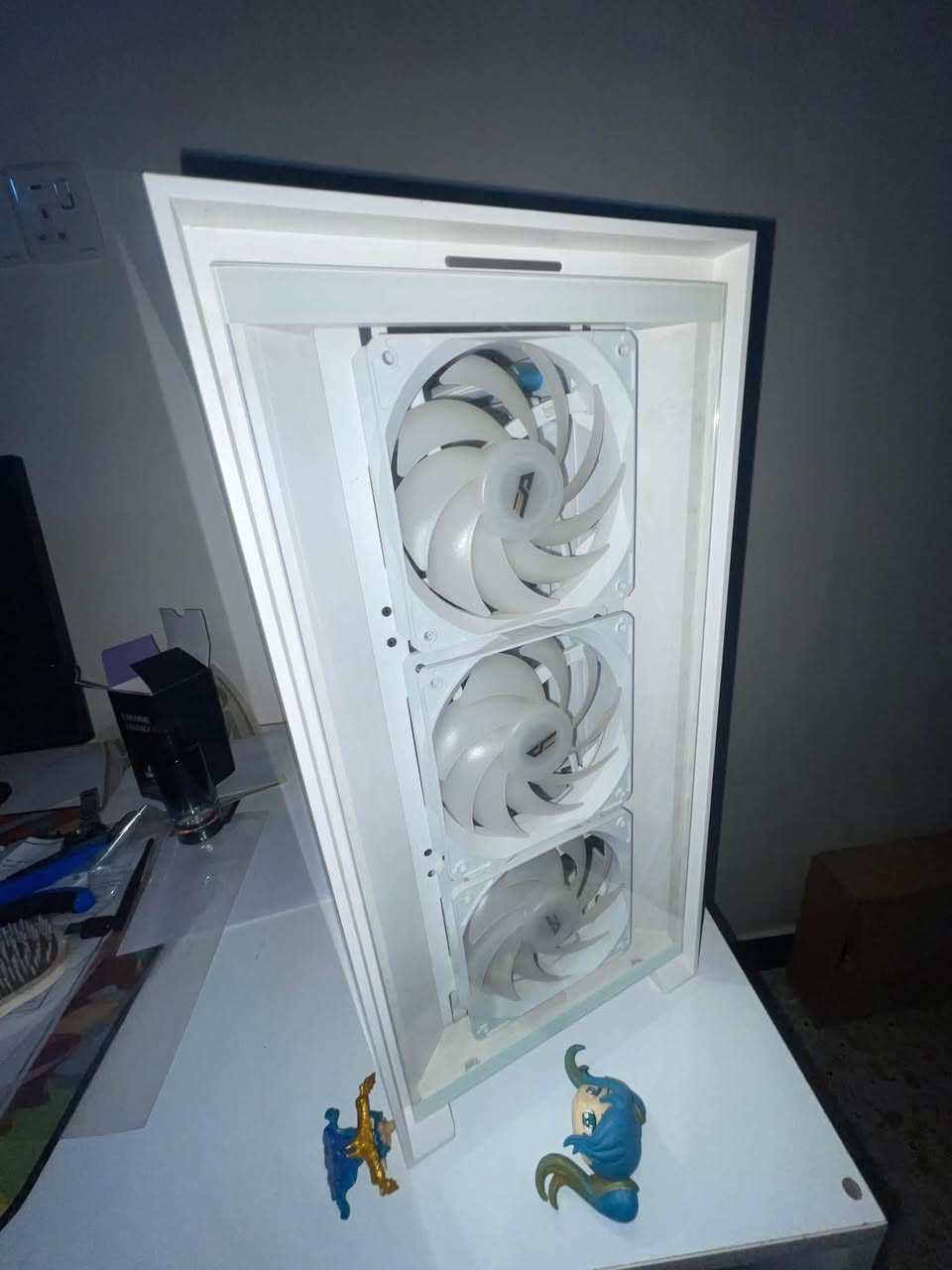 i5-12400f • 16 جيجا • بدون كرت