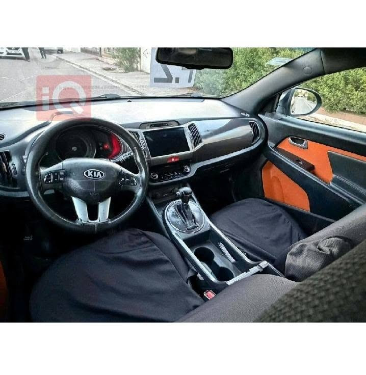 كيا سبورتج ٢٠١١ للبيع او مراوس
الضرر موضح بالسونار بالصور
محرك ٢٠٠٠ دوش تدفئه وتبريد
شرط المحرك والكير
للاستفسار ***********
السعر ١٠٣
