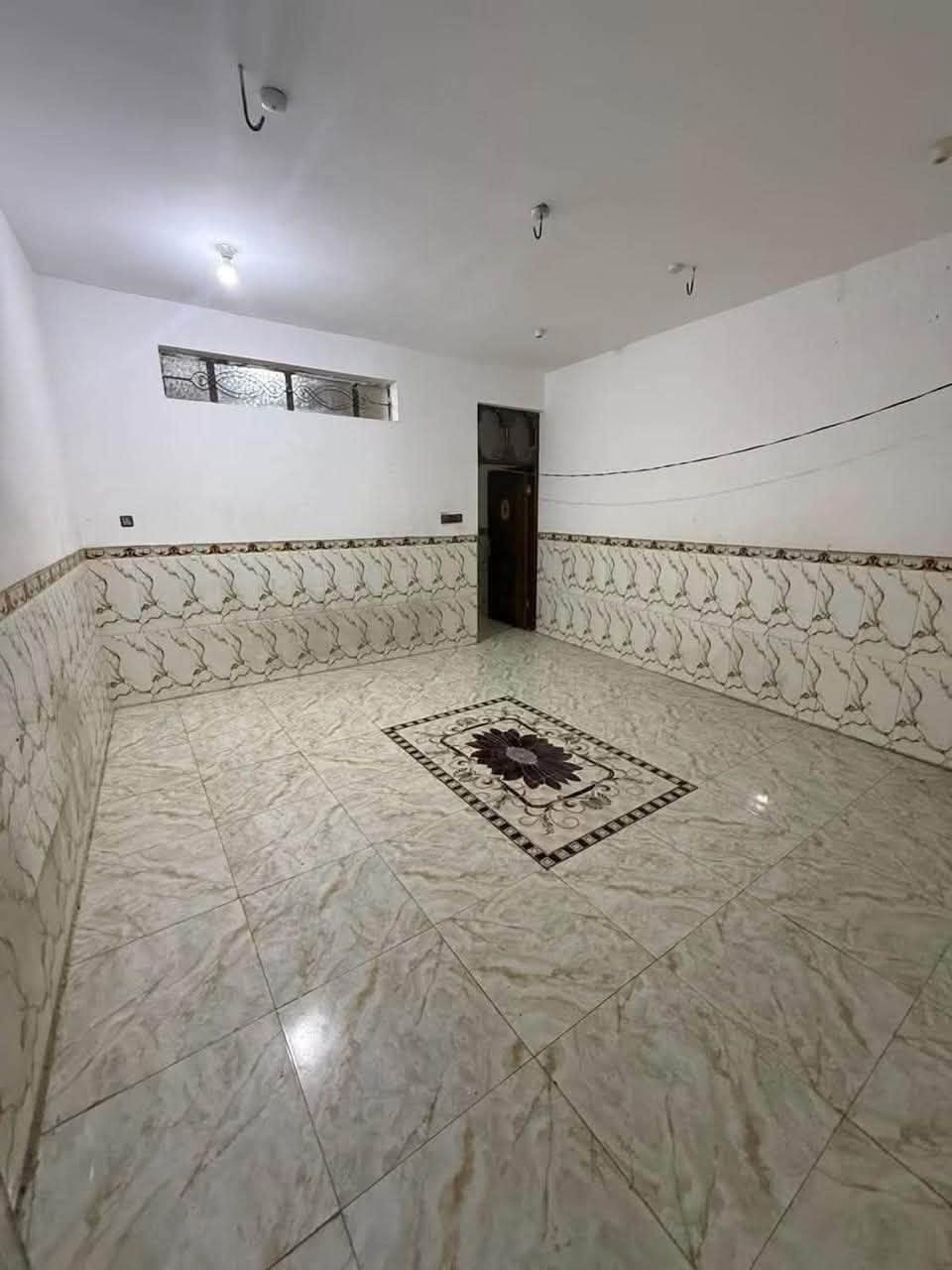 🔥 دار للإيجار في موقع مميز بالحلة – حي الحسين 🏠

تبحث عن دار للإيجار بموقع ممتاز وقريب من الخدمات؟
هذه الفرصة قد تكون مناسبة لك! ✨

📍 الموقع: الحلة – حي الحسين – قرب حلويات لبنان
📐 المساحة: 100 م²
🛏️ غرفة نوم
🛋️ كليدور
🍳 مطبخ
🚿 صحيات

✨ موقع مميز وقريب من الخدمات، مناسب للسكن والراحة.

📞 للاستفسار عن السعر والتفاصيل أو لحجز موعد للمشاهدة:
***********
***********

🏢 مكتب الإعمار2 للعقار   والتصميم والتنفيذ
📍 الحلة – شارع ابو خمره

🏘️ تتوفر لدينا أيضًا عروض متنوعة للبيع والشراء والإيجار في مختلف مناطق الحلة ومحافظة بابل، وتشمل:
🏠 الدور السكنية
🌍 الأراضي
🏢 العقارات التجارية
📐 عقارات بمختلف المساحات والمواقع

📌 كما نستقبل جميع العروض السكنية والتجارية.

🤝 كادر مختص بخدمتكم لمساعدتكم في اختيار العقار الأنسب حسب احتياجكم.

✨ مكتب الإعمار للعقار والتصميم والتنفيذ
ثقة وخبرة وخدمة متكاملة في عالم العقار 🏠
