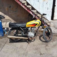 للبيع • دراجة