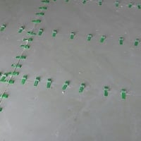 بورسلايين هندي • ١٢٠سم×٦٠سم • مادة لاصقة