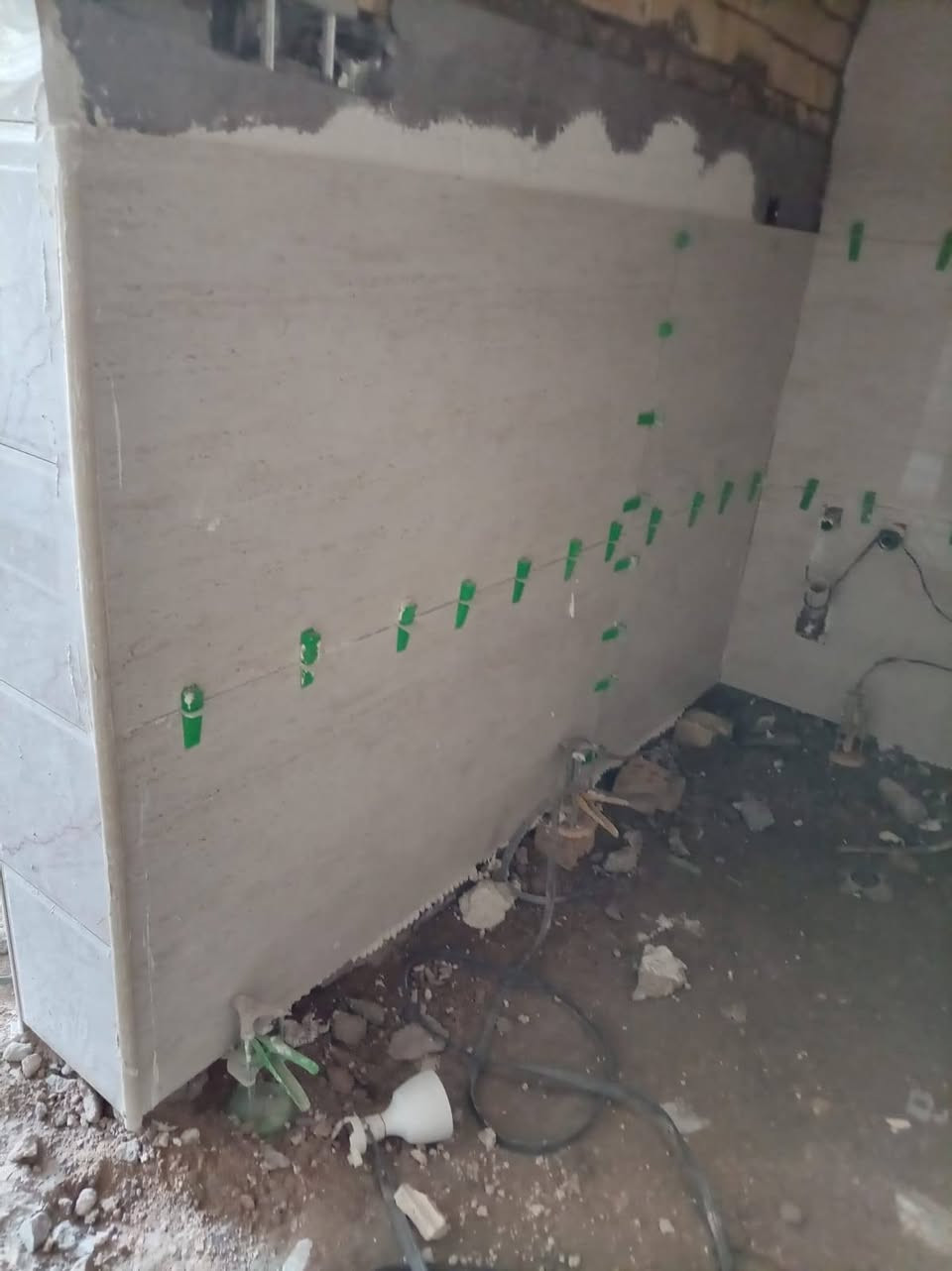 خلفه سيراميك متفرغ شغلي كربلاء فقط شغل درجه اولى ليزر وكبان والتزام بلموعد رقمي *********** خابر وتدلل واسعار مناسبه والماعنده خادم اني بلاش  اشتغله
