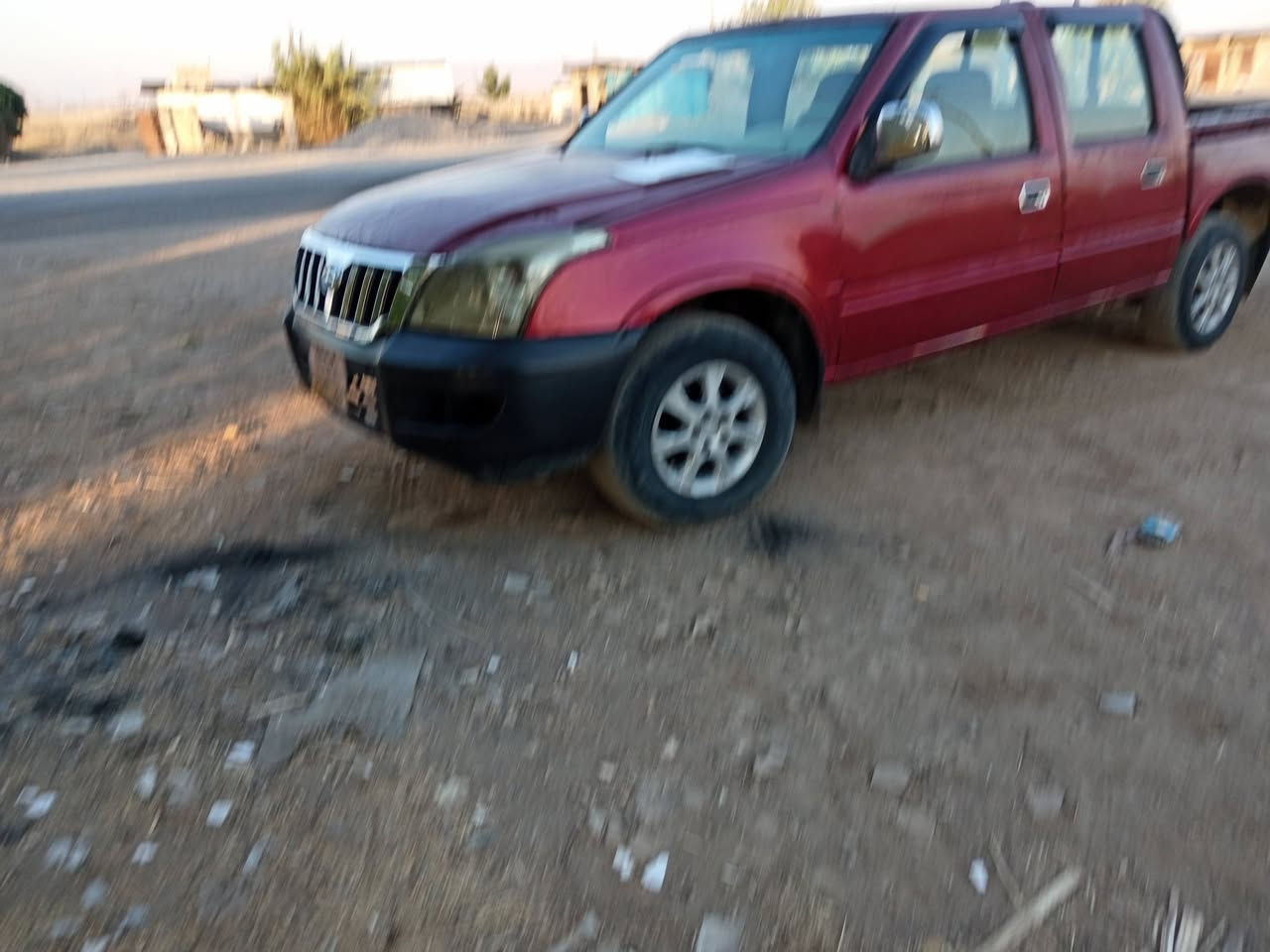 گۆناو مۆدیل 2006 بێ لیداروی گێڕو مکینە بە شرتە منفشتە سعر 18 ورقە ژم ***********  ***********
