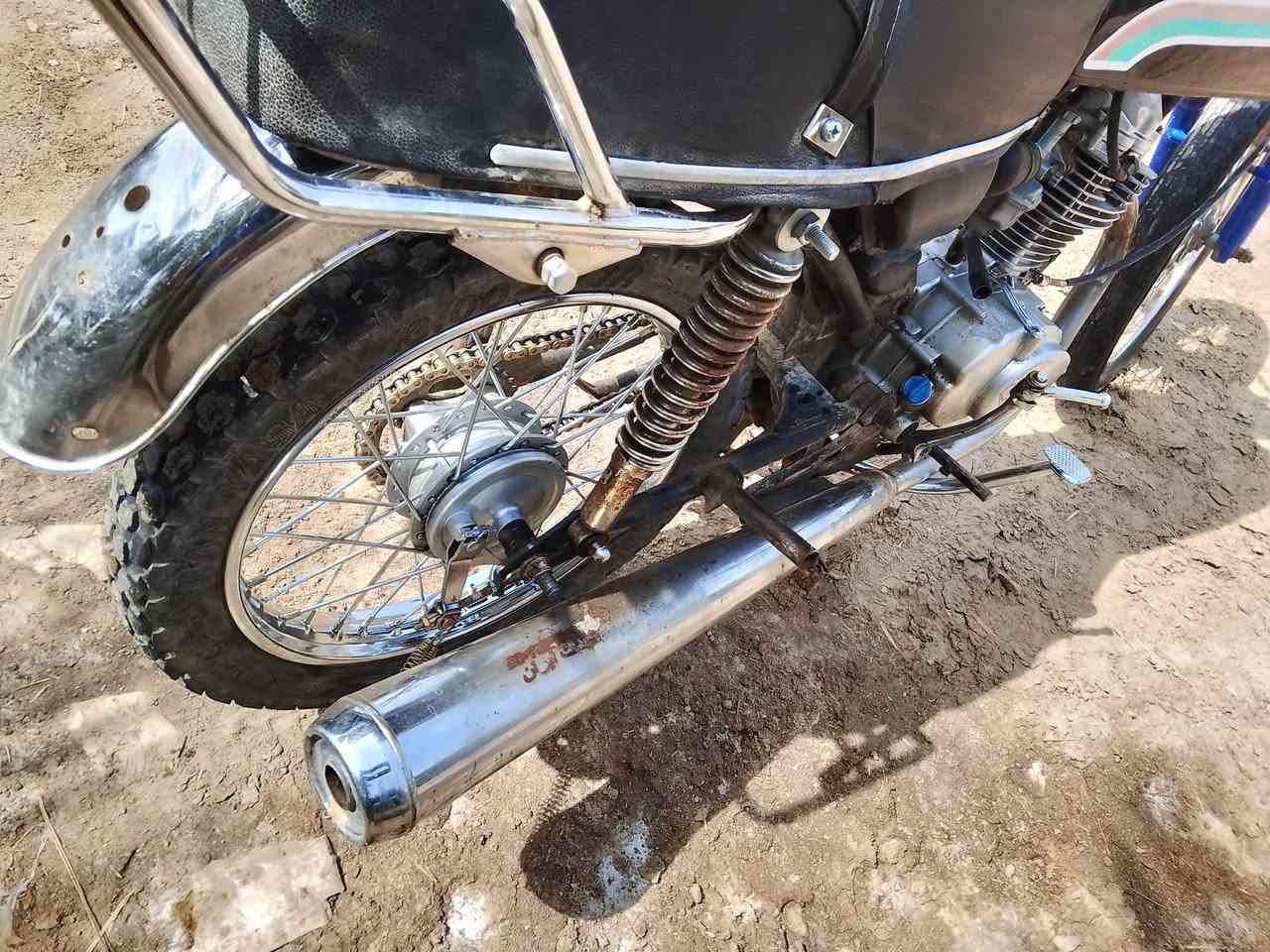 مسلام عليكم دراجه للبيع كلك كلك لمحرك ناعمه دراجه نضيفه كلش سعر 280بيهامال مكان نجف ***********1

