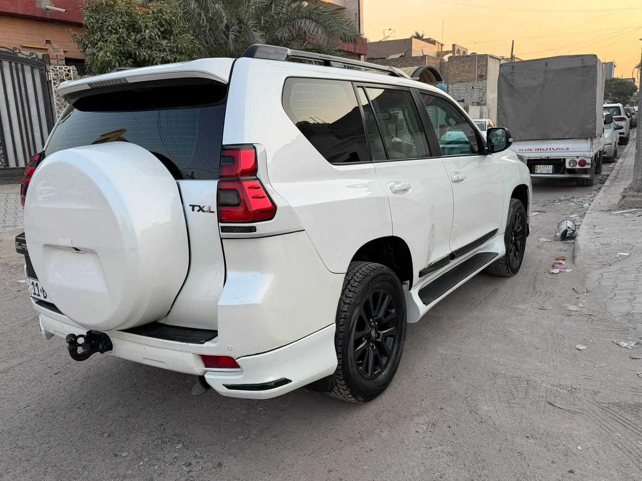 برادو موديل ٢٠١١ ( مدنايت) كويتيTXL دبل تانكي محدثة ٢٠١٦ ويل اسود١٨ شاشة زنون بك لايت ٢٠٢١ كامرا جلد ماشية ١٨٣ الف كيلو سيارة باسمي مكاني بغداد الوزيرية شارع المغرب السعر (٢٦٠) رقمي ***********
