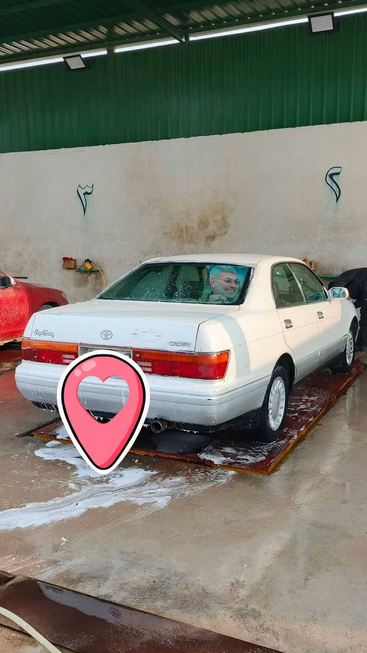 السلام عليكم بطة للبيع موديل ٩٣
رقم ميسان 
السيارة نظيفة
رقم الهاتف 
***********
المكان ميسان المركز

