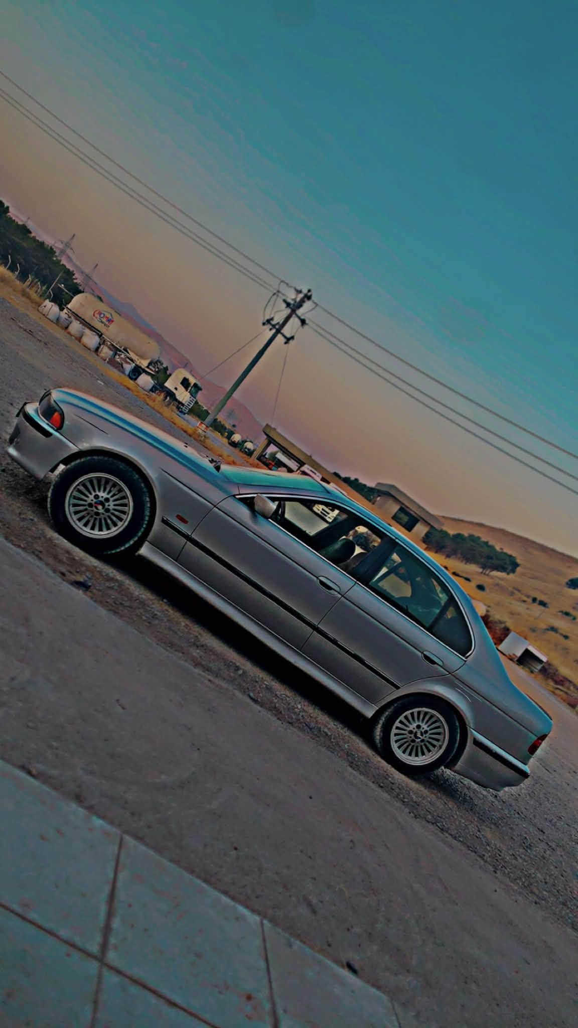 BMW E39 (سەقەر) 530 - بۆ فرۆشتن 🚀🔥
ئۆتۆمبێلێکی زۆر خاوێن و توندوتۆڵ، تایبەت بۆ ئاشقانی گێر عادی و هێز!  
 مۆدێل: 530i  
 گێر: عادی () 🕹️
 ڕەنگ: زیوی (Silver)  
 : بێ سڵاید
 بێدەعام (بە شەرت) ❌💥  
 مەکینە و گێر و تەقە و ڕەقە بە شەرت، بێ کێشە   
 ناوەوە و دەرەوەی زۆر خاوێنە.  
📍 شوێن: تەکیە
💰سعر: ٤٠وەرەقه(,40)
📞 ژمارەی پەیوەندی: ***********به س وه تسئاب
