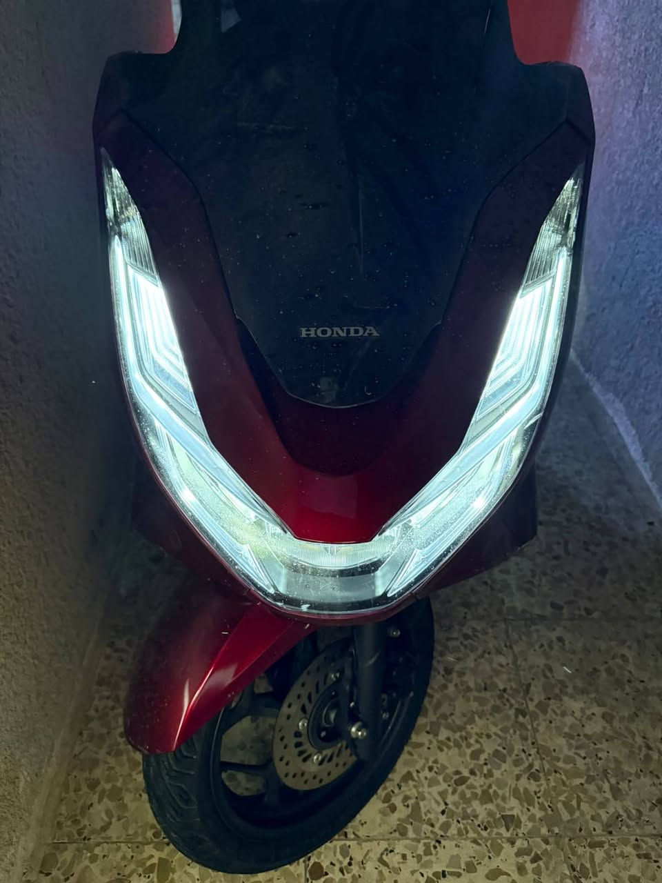 PCX جيل الرابع • ماشي ١٢ الف • ABS TCS