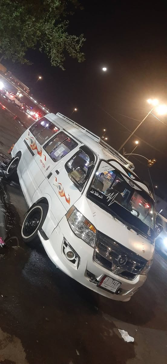 السلام عليكم فتون ٢٠١١ 
كير محرك  اكسل مكفل 
كهرباء كل شغال 
باب كهرباء 
شاشة 
السعر ٥٥
***********
مكان بغداد
