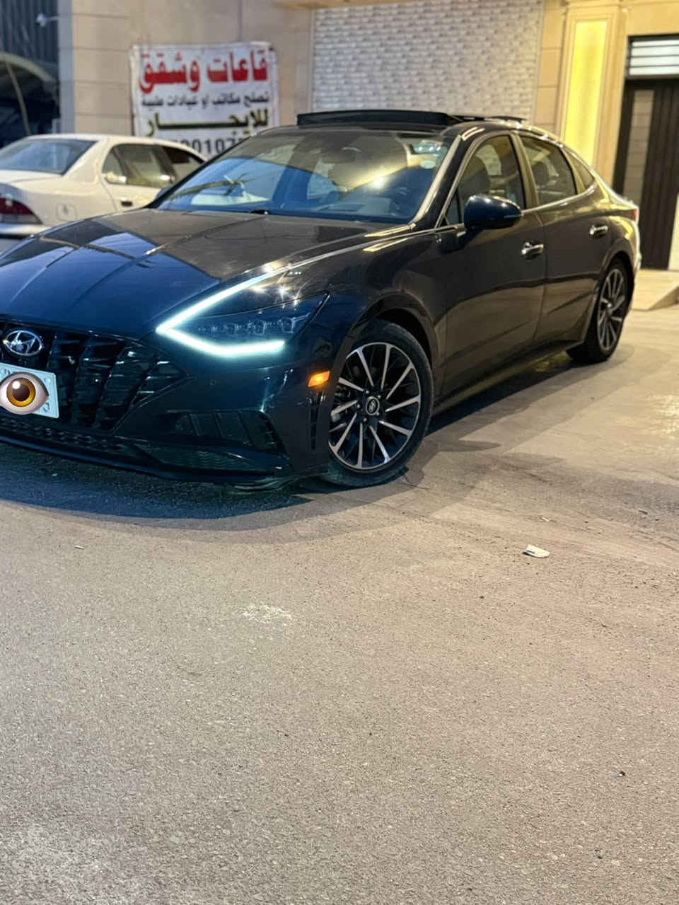 السلام عليكم

 SONATA 2023 Limited edition  1.6 TURBO
حادثها بابين داخلة كلين حادثها بالعراق وموجودة الصور
وتكحيل بالجنطة
ماشية 85,000 km
المواصفات
🟢بانوراما فتحة سقف
🟢 داخل ابيض جلد 
🟢 تبريد تدفئة بالكشنات
🟢 كامرات محيطية 360
🟢 كشنات خزن ميموري
🟢كشنات تحكمات كهرباء 
🟢 رادار امامي 
🟢 رادار خلفي 
🟢 انارة محيطية متغيرة 
🟢سستم سماعات Boss
🟢 تشغيل عند بعد وتتقدم عن بعد 
🟢 قيادة ذاتية 
🟢حساسات امامية 
🟢حساسات خلفية
🟢توقف ذاتي 
🟢 تبريد منفصل 
🟢شاشات عدادات ديجيتل
🟢 4 وضعيات قيادة
🟢 شاشة الجبيرة
🟢مثبت سرعة 
🟢 هاند بريك بصمة
🟢 تحذير خروج من المسار
🟢شاحن لاسلكي
🟢مري قلاب 
🟢 شفتات ستيرن 
🟢 داتا شو 
 السيارة جاهزة مابيها اي نقص 
بيها ملاحضات جدا بسيطة بالبولش تروح 
السعر 190 وبيها مجال بسيط
مكان السيارة السيدية 
رقمها اربيل باسمي 
***********
