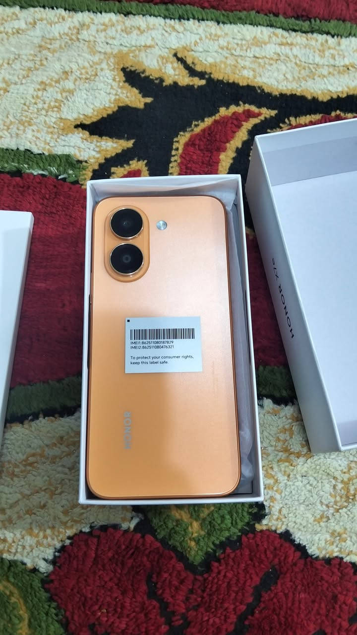 جهاز X7e استخدام قليل (نظيف)
ذاكره 128 
سعره 250 الف 
***********

