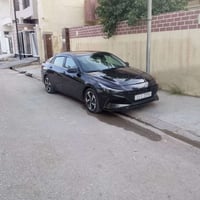 النترا هايبرد • ماشي ٦٥٠٠٠ • بدون صبغ