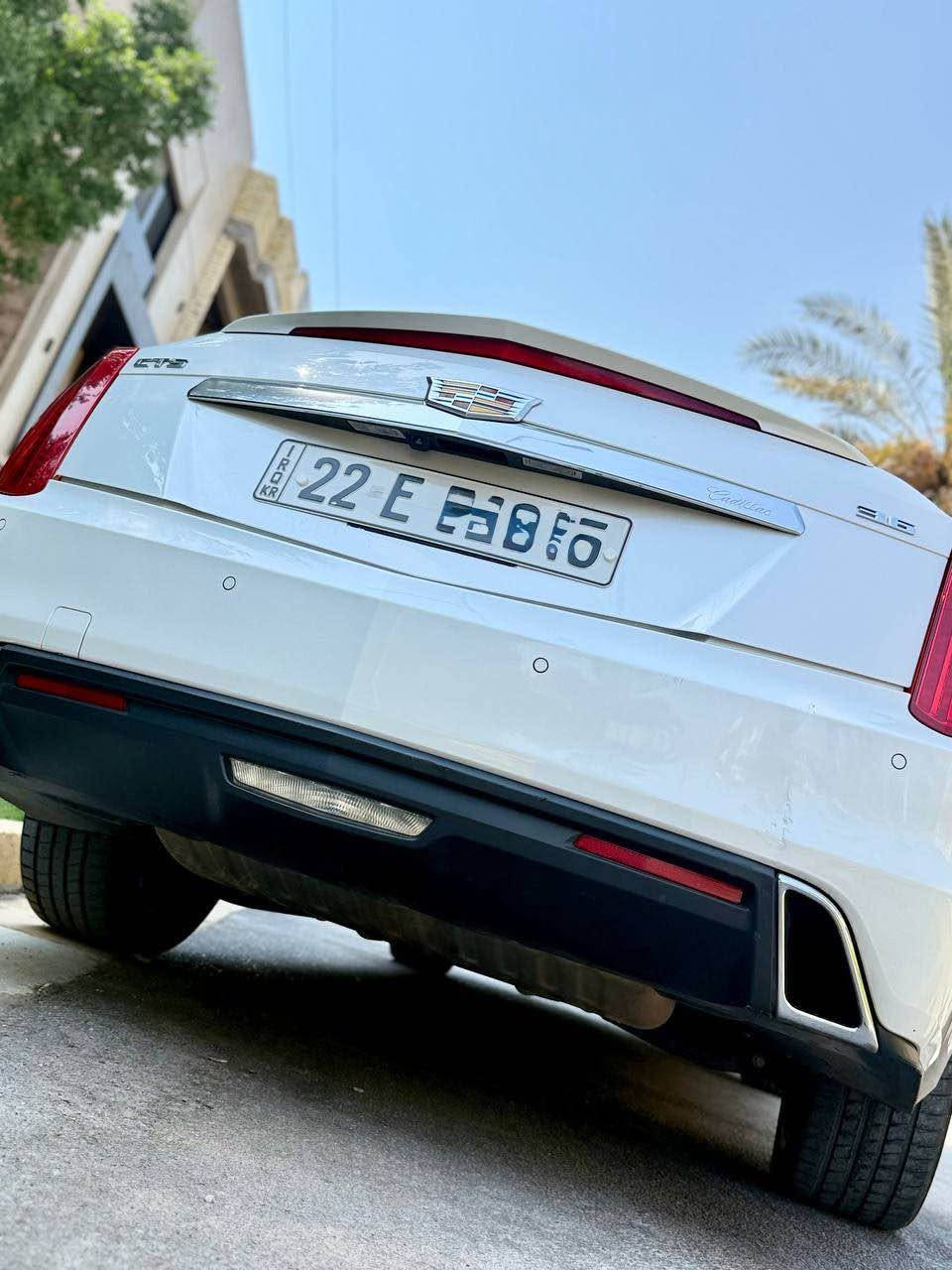 � للبيع فقط | Cadillac CTS Luxury AWD 2017 🔥

✨ سيدان أمريكية فاخرة تجمع بين القوة، الراحة، والثبات بفضل محرك الـ V6 والدفع الرباعي AWD، مع تجهيزات متكاملة تجعلها خيارًا ممتازًا للاستخدام اليومي والسفر. ✨

🚘 نعمان أوتو | Numan Auto
ثقة التعامل • جودة السيارات

━━━━━━━━━━━━━━━

📊 الموديل: 2017
🌍 الوارد: أمريكي
⚙️ المحرك: 3.6L V6 (تنفس طبيعي – بدون تيربو)
⚙️ ناقل الحركة: أوتوماتيك 8 سرعات
🛞 الدفع: AWD (دفع رباعي)
🎨 اللون: أبيض
📈 الممشى: 75 ألف ميل

━━━━━━━━━━━━━━━

💎 أبرز التجهيزات:

✅ محرك 3.6 V6 قوي واعتمادي
✅ نظام دفع رباعي AWD لثبات أعلى بجميع الطرق
✅ رادار أمامي
✅ نظام مراقبة النقطة العمياء (Blind Spot)
✅ Apple CarPlay 📱
✅ شاحن لاسلكي للهاتف
✅ تشغيل بصمة + دخول ذكي (Smart Key)
✅ كاميرا خلفية
✅ حساسات أمامية وخلفية
✅ شاشة وسطية كبيرة
✅ داخلية جلد فاخرة
✅ تبريد المقاعد الأمامية ❄️
✅ تدفئة المقاعد الأمامية 🔥
✅ تدفئة الستيرن 🔥
✅ وضعيات قيادة متعددة

━━━━━━━━━━━━━━━

🛠️ الحالة بكل شفافية:

✔️ بدون أي إيرباك مفتوح
✔️ صبغ قطعتين فقط (خلفي)
✔️ محرك، كير، وشاصي بحالة ممتازة
✔️ جاهزة للاستخدام مباشرة
✔️ شرط الفحص بأي مكان

━━━━━━━━━━━━━━━

📍 الموقع: بغداد

📩 للاستفسار أو حجز موعد المعاينة:
راسل الصفحة أو تواصل عبر واتساب بعقوبة, ديالى
