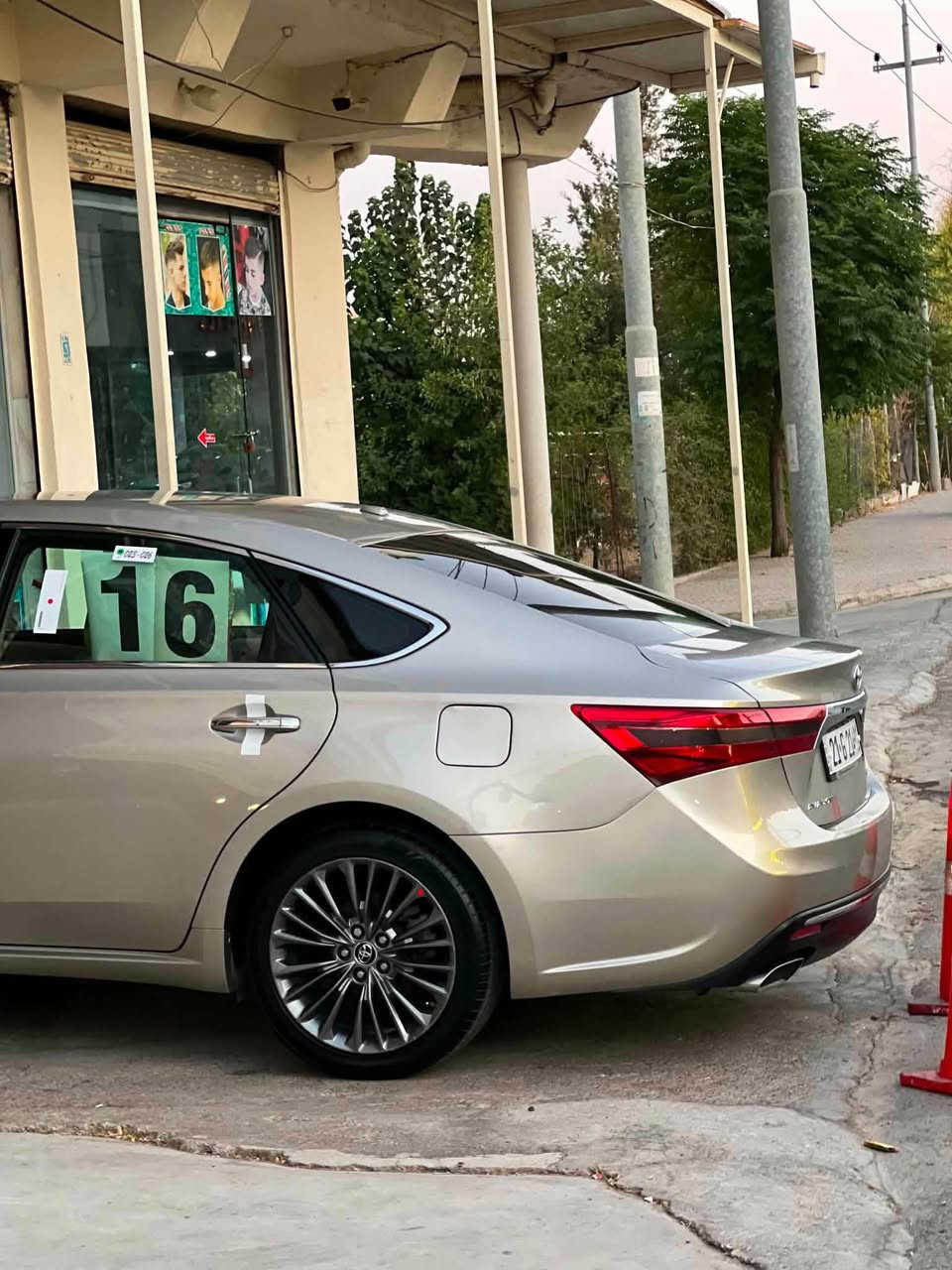 افالون XLE • ٢٠١٦ • ١٨٠٠٠٠ كم