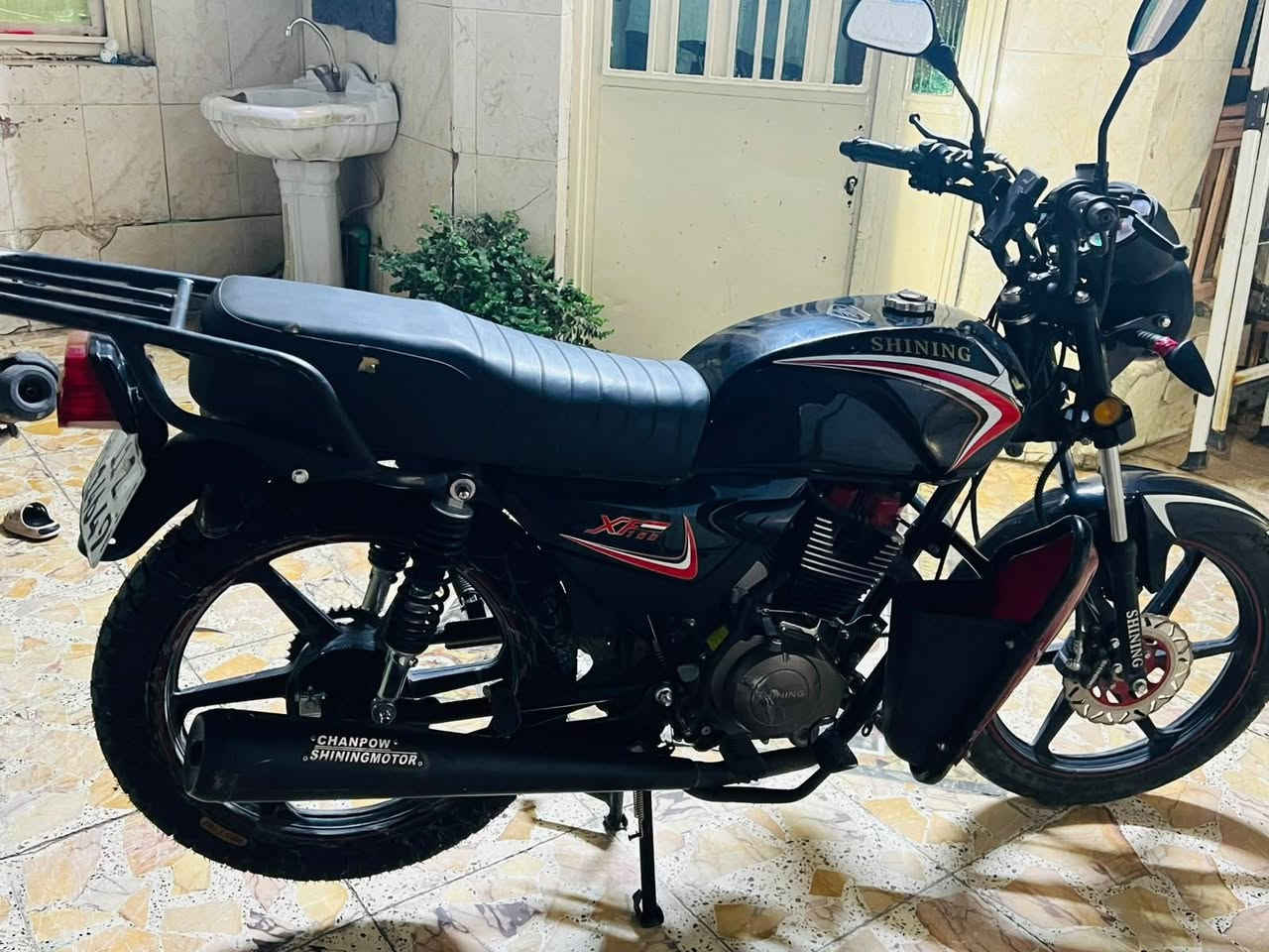 دراجه للبيع شأنك محرك مكفول مرقمه دراجه نضيفه سالف هندر كهربيات شغاله سعر ١٦٥٠٠ 
رقمي 0773520443 
وتساب  ***********
