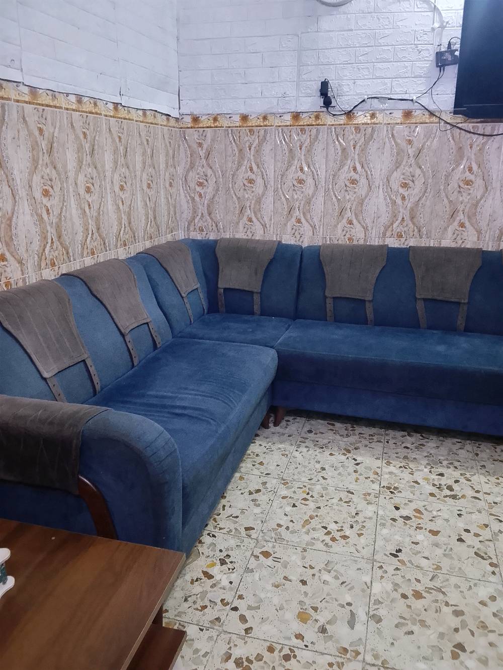 كنبة • جديد • نضيف