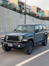 Jeep Wrangler 2024 V6   +964 773 264 3573  للبیع فتط سعر مناسب
