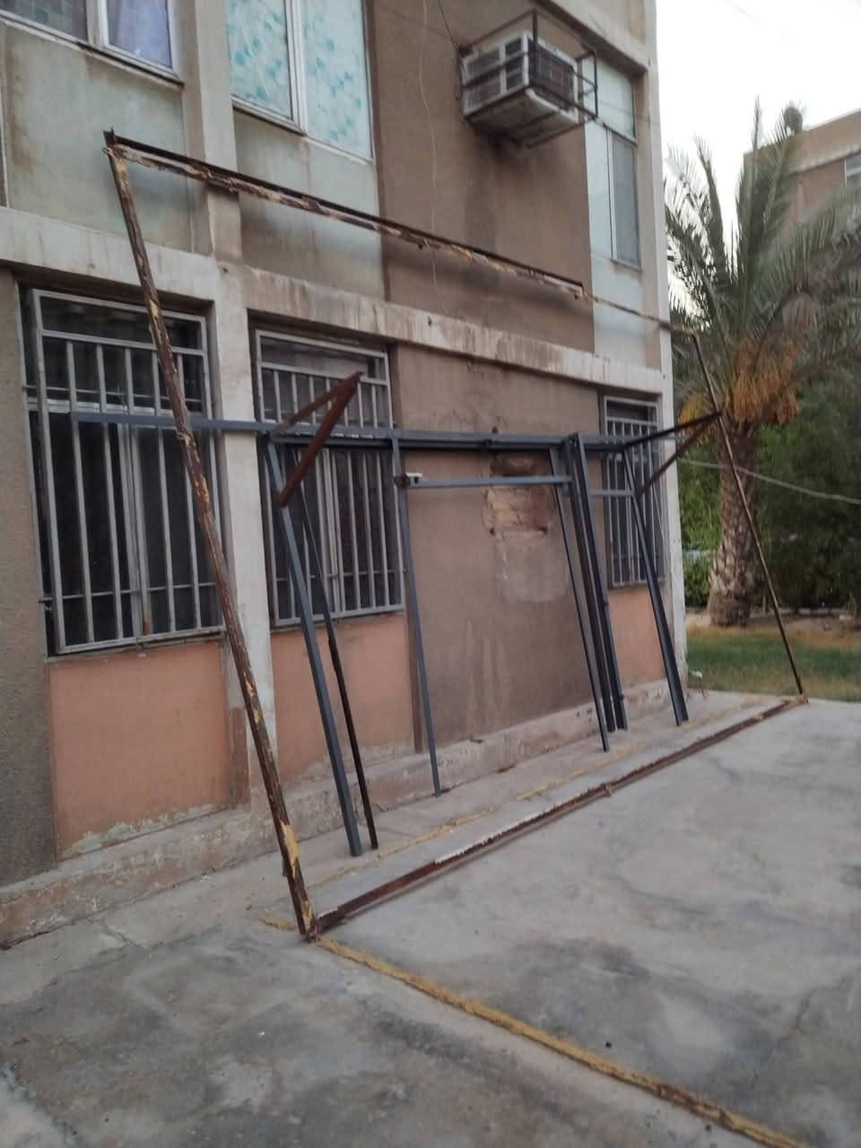 هيكل كرفان • نظيف • زيونة بغداد
