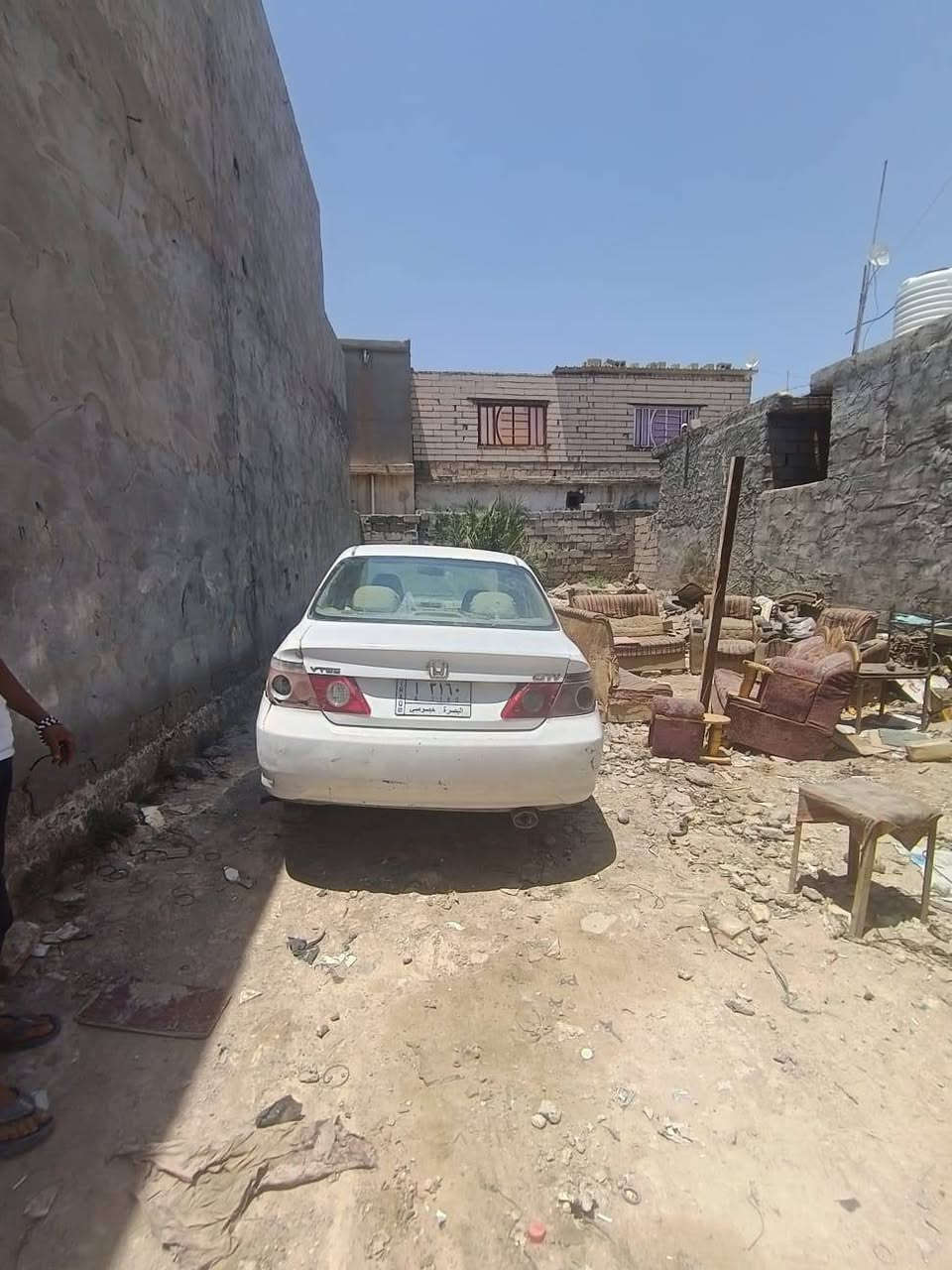 @هوندة سيفيك مديل 2008 كاطعة نار او تفاصيلهة بل صورة غرفتهة جديدة سيارة ما ماشية هواي سسعر 20$ رقمهة بصرة تحويل مباشر عليهة غرامة 💯 الف تنزل من السعر متواجد خاص رقمي ***********
