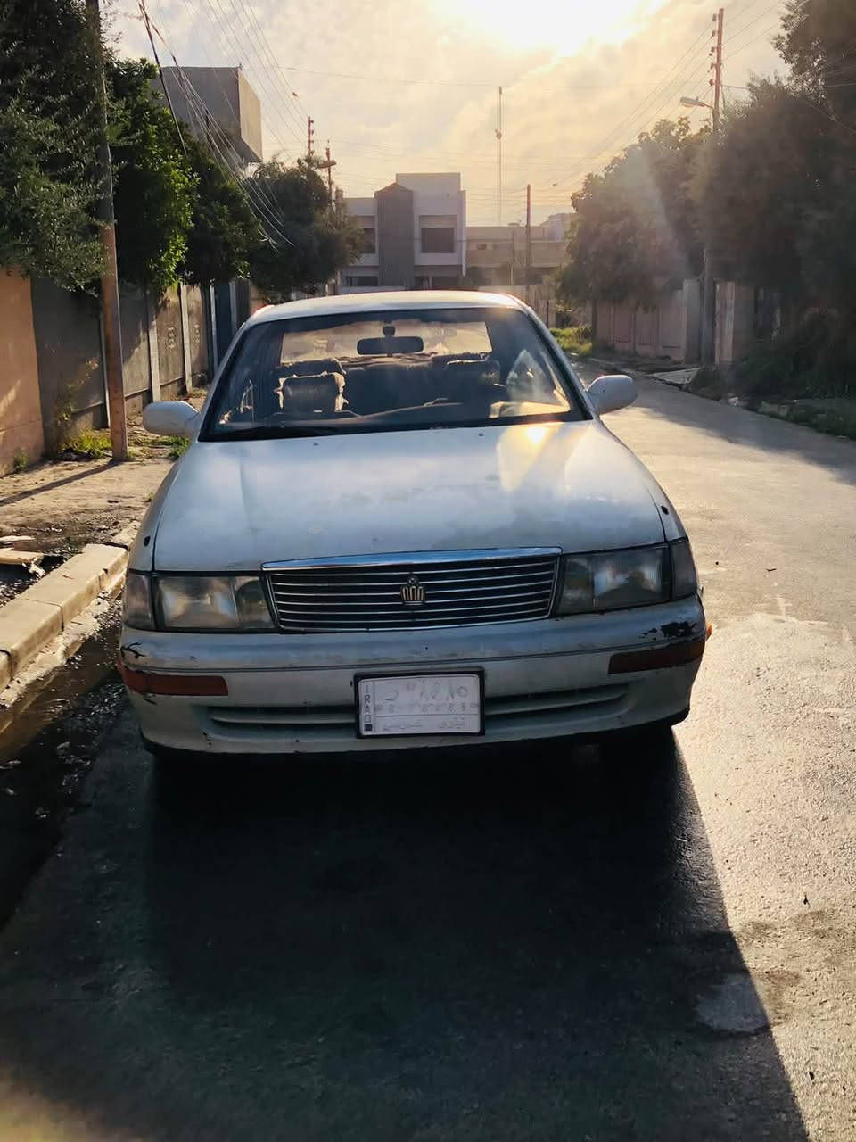 بطه متصل  موديل 92  رقم الماني نينوئ بيها كابون بانزين  سياره بيها كصه سقفيه  محرك 2500 جديد السعر 35 وبيها مجال بسيط ولعندو تكسي معارض هم ترهم رقم الهاتف *********** كورك ورقم اسيا ***********  العنوان الموصل جانب الايمن 17تموز
