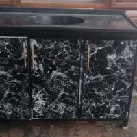 سنك مرمر • ١٣٠سم • نظافه ٩٠٪