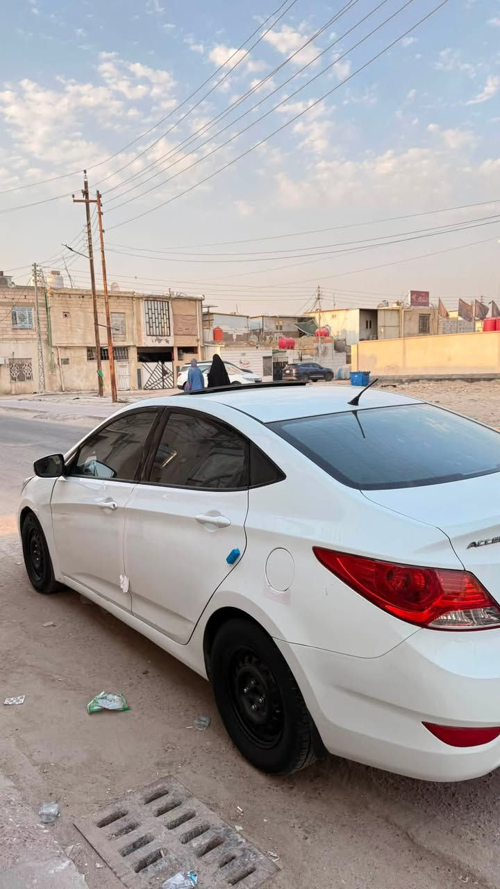 اكسنت 2014
سيارة للبيع اكسنت كفالة من كير ومحرك خير من الله تبريد ثلج سياره خليجي محركه  ١٦٠٠ فول سيارة شرط الفحص مكاني بصرة 
***********
