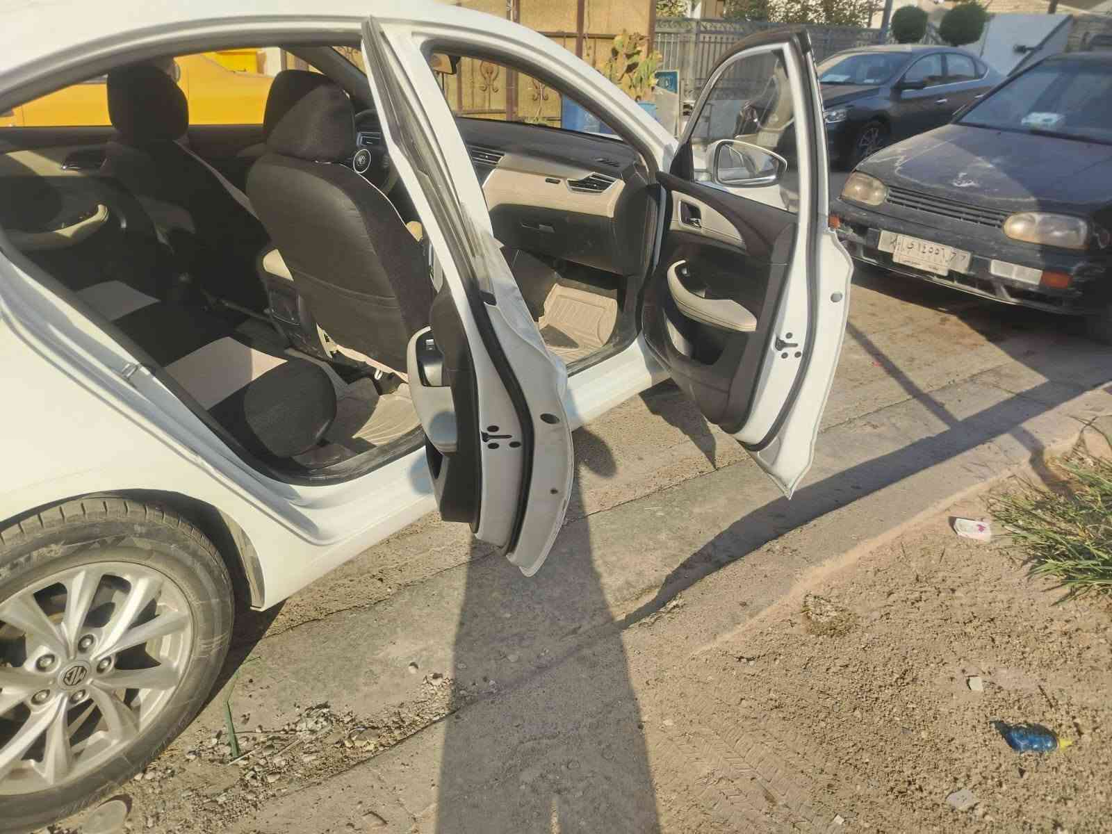 للبيع ام جي 5 موديل ٢٠٢٤ سياره جاهزه صدر امامي خلفي جديد بيها ضربه صور بالمنشور موجوده محور غاز يعني صرف ماكو دوانز ماكو سياره خير من الله والضربه بدون دواخل رايدها ب ٩٠ وبيها مجال للاستفسار اكثر *********** واتساب + خاص مفتوح
