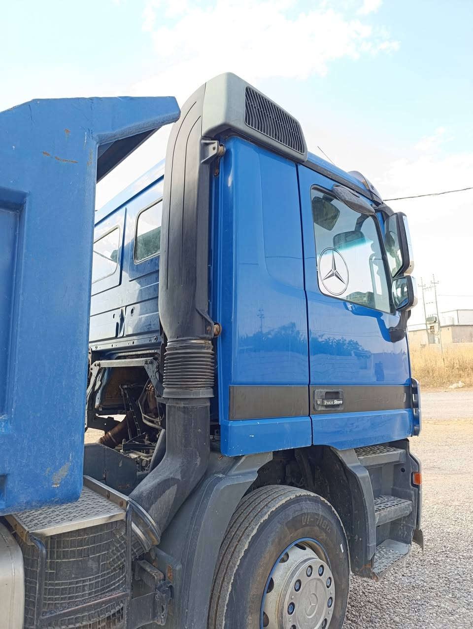 للبيع اكتروز موديل 2000حجم18/40سحال چوپ تبريدكير اكسل محرك سبخ شرظ تخم تايه جديد  جاهزسعر 260ورقه بيه مجال ***********واتساب
