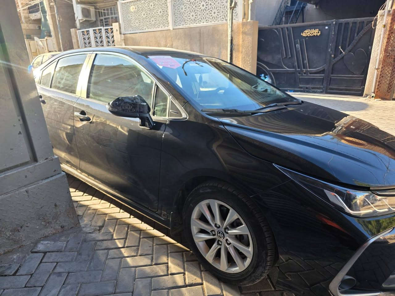 كورلا موديل 23 ساز بيه طخة خفيفة بالباب الخلفي والجاملغ مامصلح ماشية 83 انطخت عندي السعر 155بيها مجال قليل بغداد شارع المغرب الكسرة *********** بغداد, العراق
