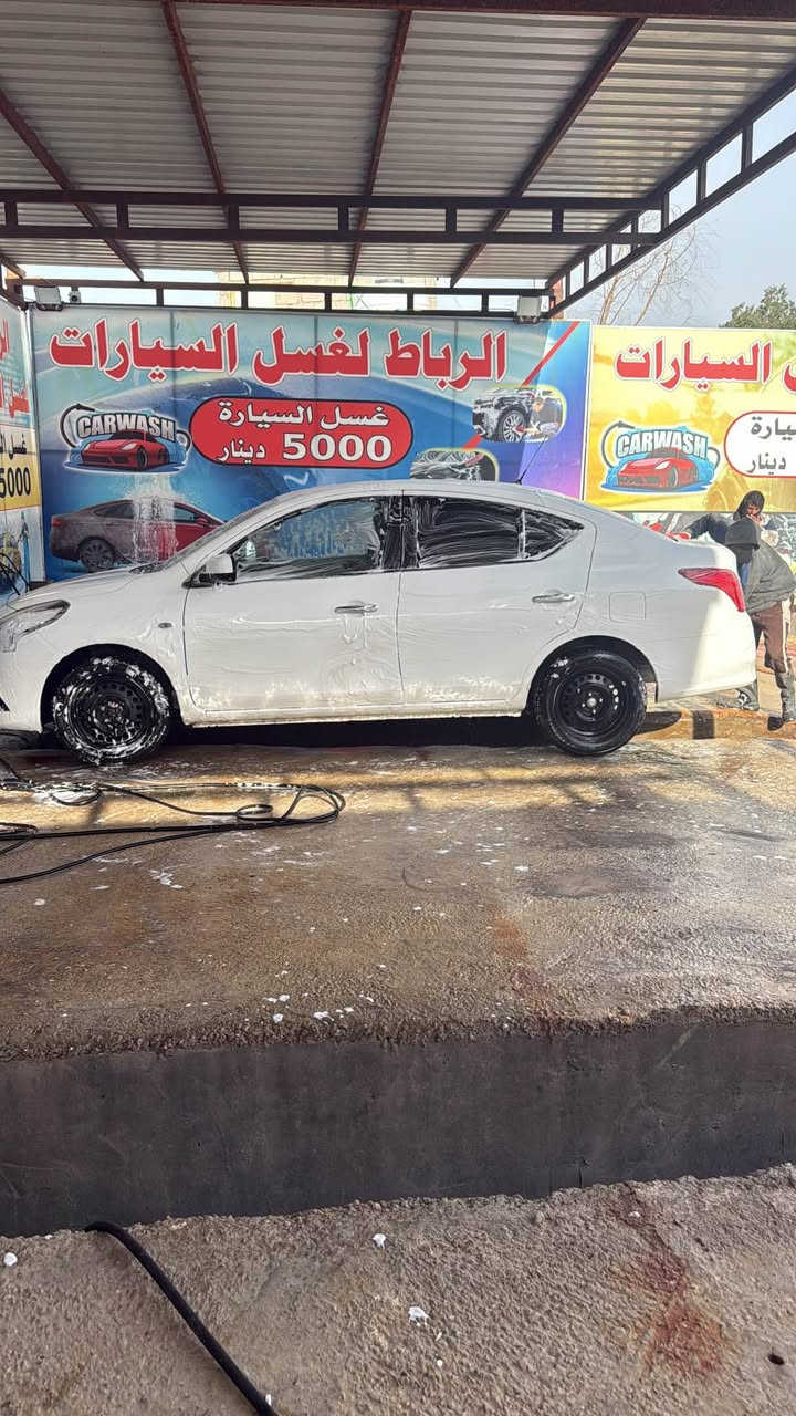 السلام عليكم نيسان سني 2023 هندي
كفاله كير ومحرك
كفاله حداداه وتبريد وتخم تايرات كفاله من ضربه والتبديل والصبغ
سياره بعدهي جديده ماشيه 38 سياره  نضيفه كلش
دهن امس مبدله يعني ما ناقصها ايشي
118 وبيها مجال قليلل 
مكاني البصره 
ارقم : *********** Singapore
