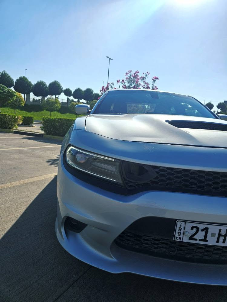 Dodge charger R/T HEMI 
- 28 Haraz mile roshtuwa.
- Kushn jld.
- mkabaray Alpine.
- Super track pack.
- launch control.
- breake krawa ba Brembo.
-ger swkan.
- dargay dway sakn boyaxaw chamalaxy dway sakn sardy pewaya.
- nrx: 225 w majal
- raqam: ***********

-دوج جارجر هيمي ٢٠٢١
- ماشي ٢٨ الف ميل.
-كشنات جلد.
- مكةبرات ALPINE .
-سوبر تراك باك.
- نضام ضد انزلاق.
- فتج و فلةنجات برمبو أصلي.
-ضرر بس الباب خلفي سكن سبغ و جاملغ خلفي سكن بيها تعديل بارد.
- سعر: ٢٢٥ و بيها مجال.
- رقم: *********** السليمانية, العراق
