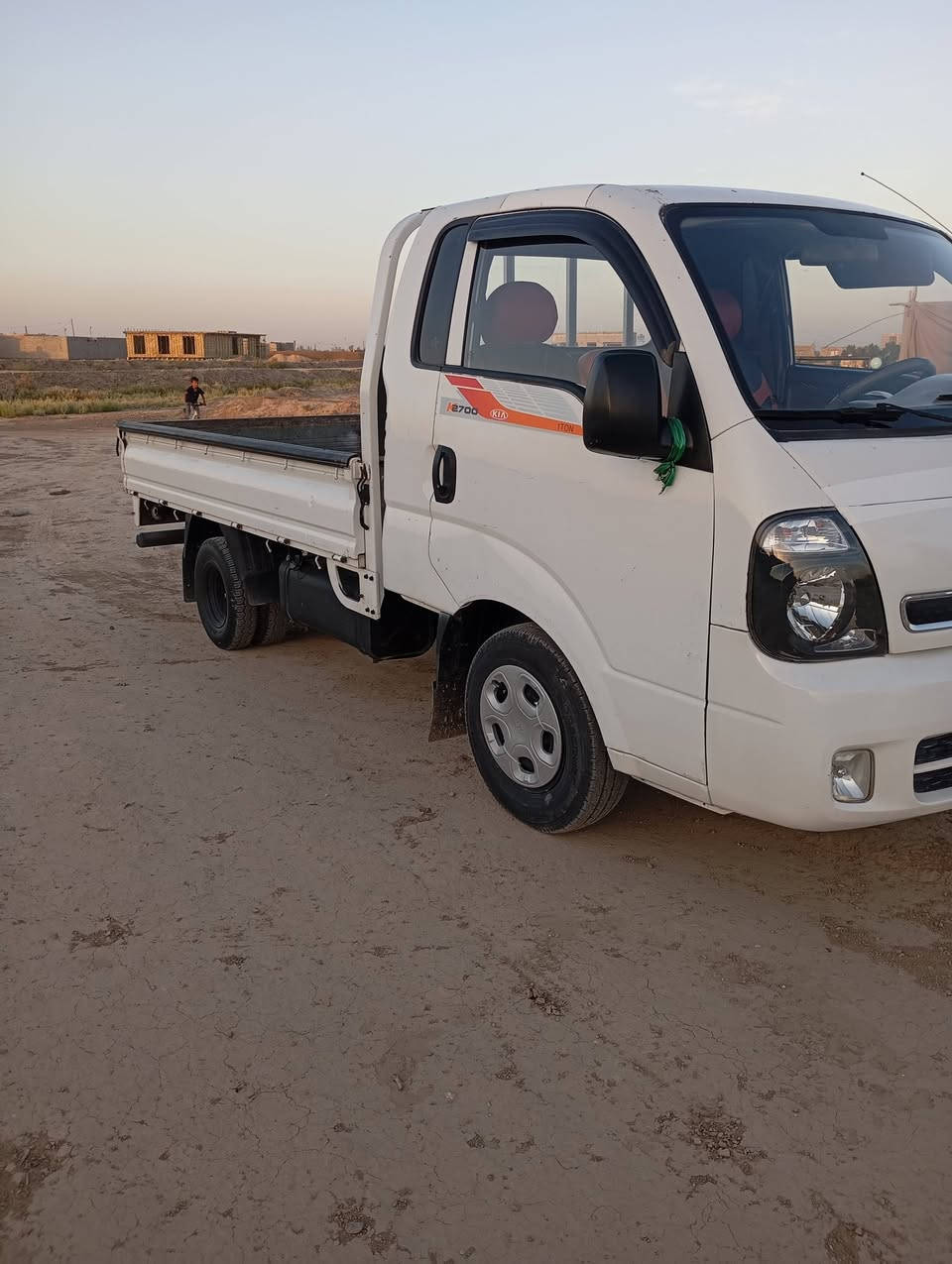كيا بنكو موديل 14رقم بابل انكليزي لل30تحول مباشر مكفولة كشر ومحرك وكير وحدادية عدى بنيد مبدل اصلي مكانها الشوملي اخوان اني مكلف بالنشر مو صاحب السيارة اتصلو براعيها***********
