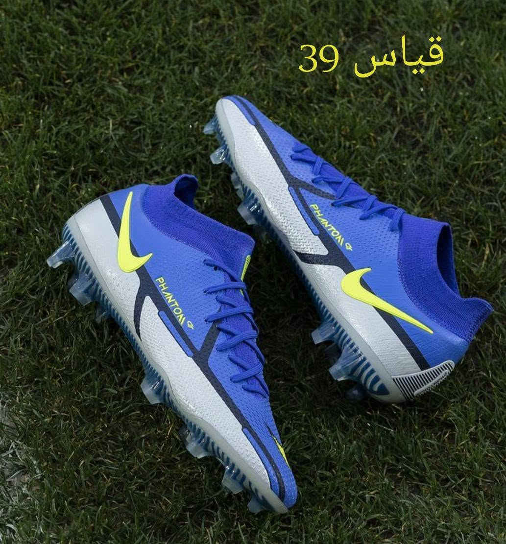 احذية • مقاسات 39-44 • قطعة