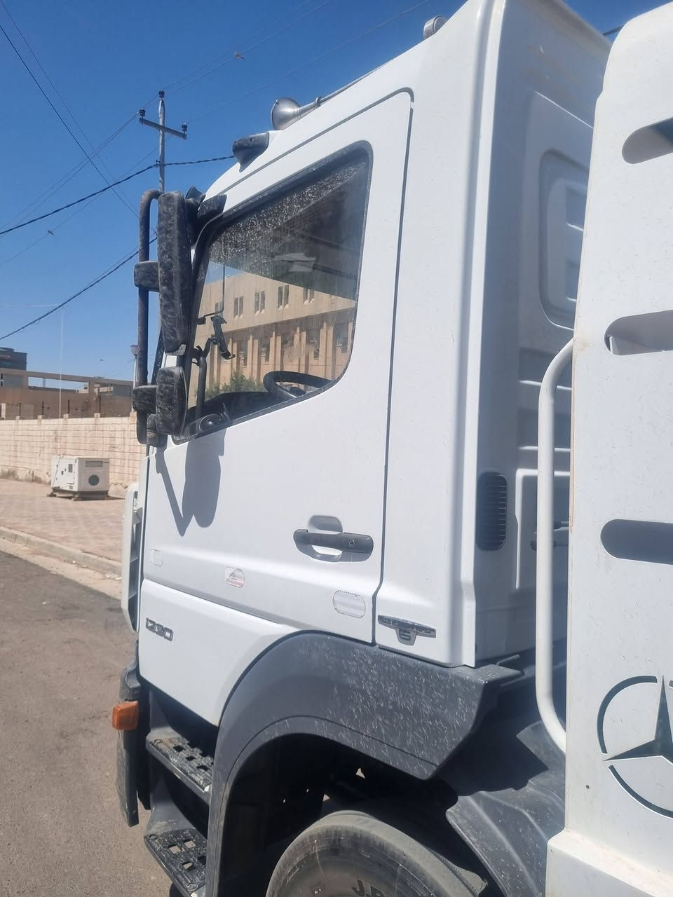 اتيكو البيع حجم ١٢٣٠
رادار تحكم السرعة جام كهربائي تدافئه تبريد  كير اوتاماتيك طول سبعه وربع للتواصل ***********
