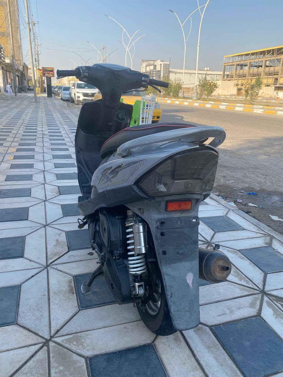 السلام عليكم
دراجه ماكس عدله للبيع دراجه بلاديه للخير سلف هندر لايت بكلايت زوج تايرات جدد دراجه مابيها اي نقص كامله للخير ملاح كفرات اصلي  دراجه ختم واحد وي المكينه ناصريه مركز السعر 600 والشراي يشلع عيوني *********** 
(بالعافيه ع الياخذها)
