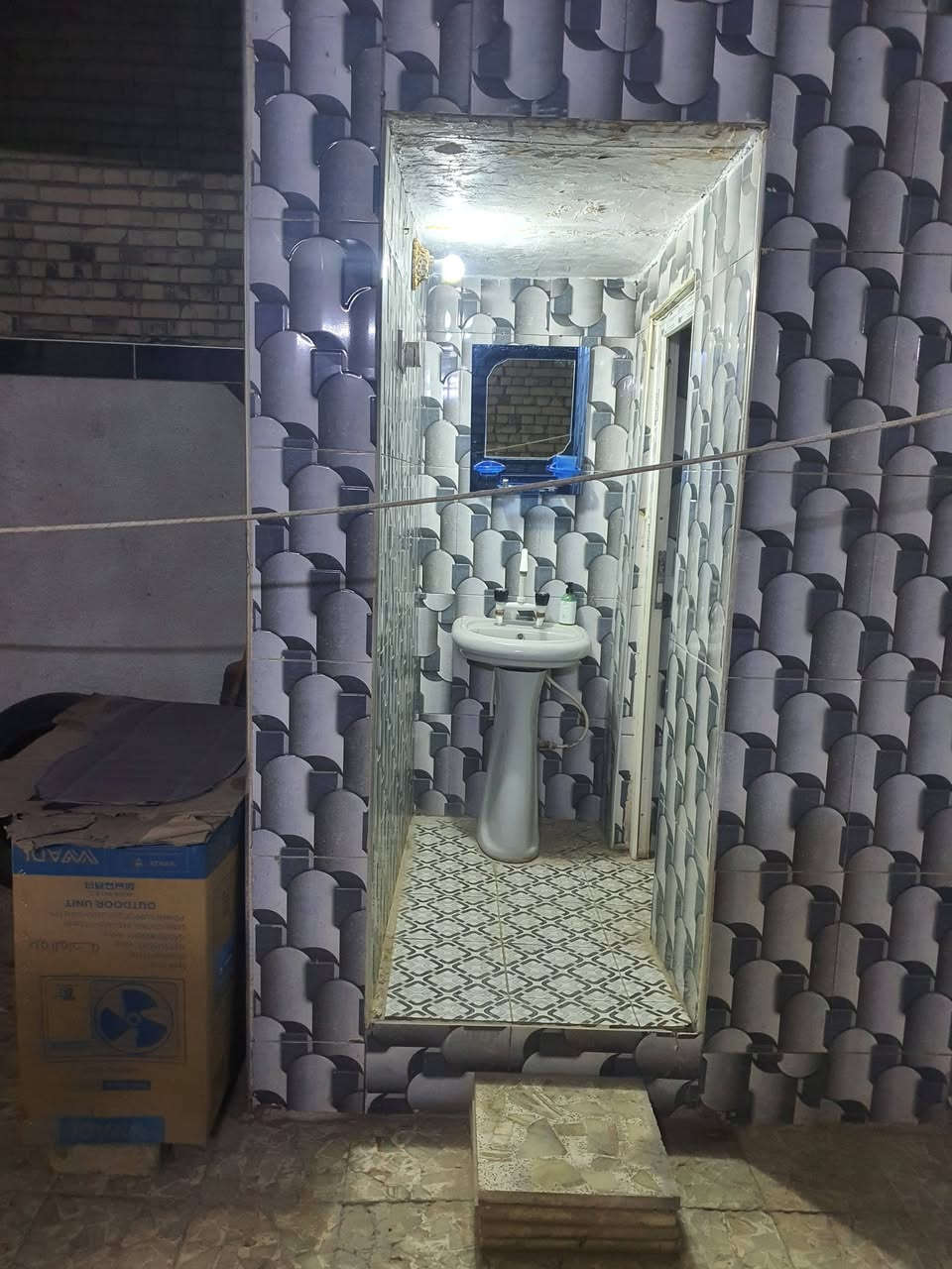 بيت سماحة 140 متر للبيع بمغربة خلف مطعم ابو عفاف بناء قديم اعكادة السعر بة125 وبي مجال 
***********
@الجميع
