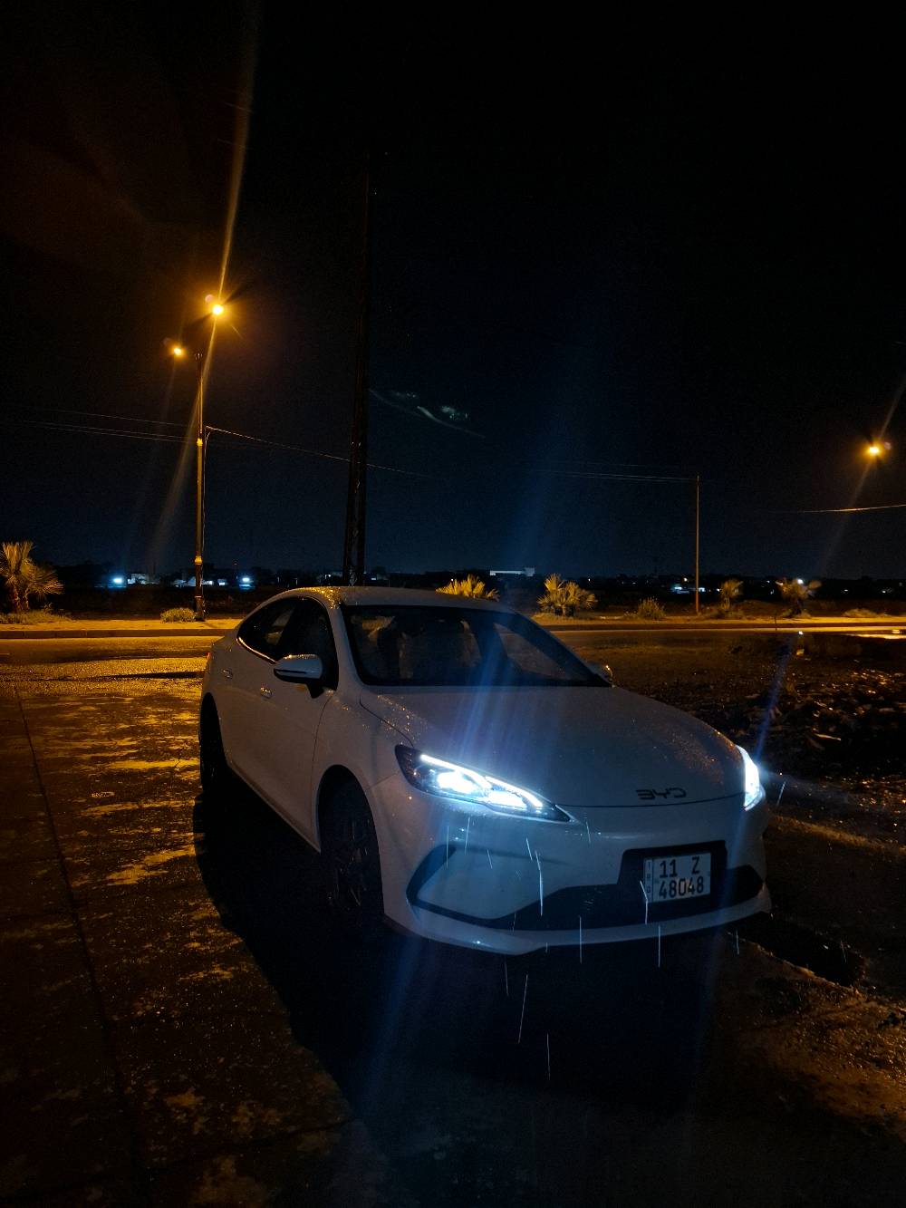 BYD seal 05 dm-i 55km 
السيارة باسمي ماشية 13 الف كيلو 
السعر 21,900,000 
واحد وعشرين مليون   وتسعمية
رقمها حلو مميز 
مكانها بغداد الدورة المصافي 
السيارة كلش حلوة معتني بيها مسويلها سقيفة وشاحن اصلي وايرث ومبدل دهن امزويل هايبرد من الحسام جديد والبانزين سوبر من موسى بن نصير ومحسن من محطة الحرية الي بلكرادة السيارة محافظ عليها كلش