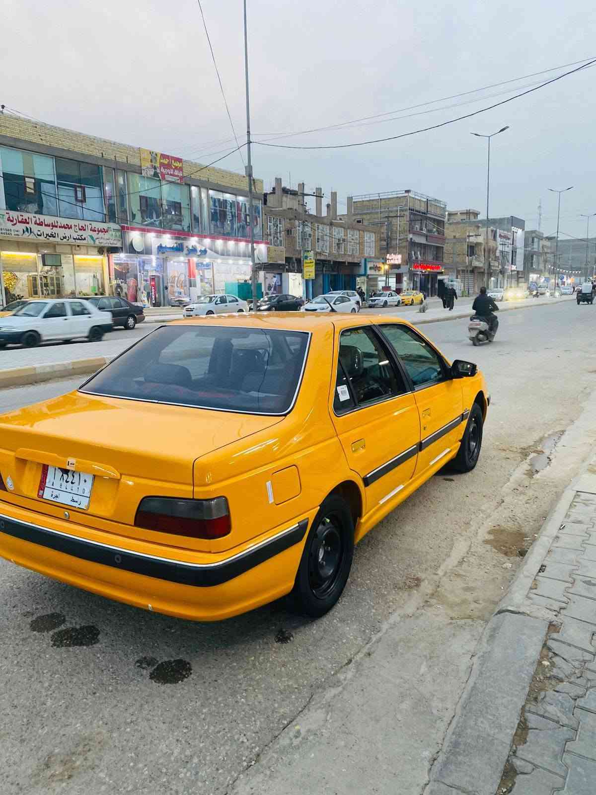 بيجو موديل 23 رقم واسط
بيها جملغ وقبق صبغ سياره جاهزه ونضيف ‏‪***********‬‏
سعر 65 
مكان سياره كوت شارع 40

نص مكتوب في الصور:
- حجي عمار
- غسل كافة انواع السيارات - حمام ماء RO - تنظيف المحرك وداخلي