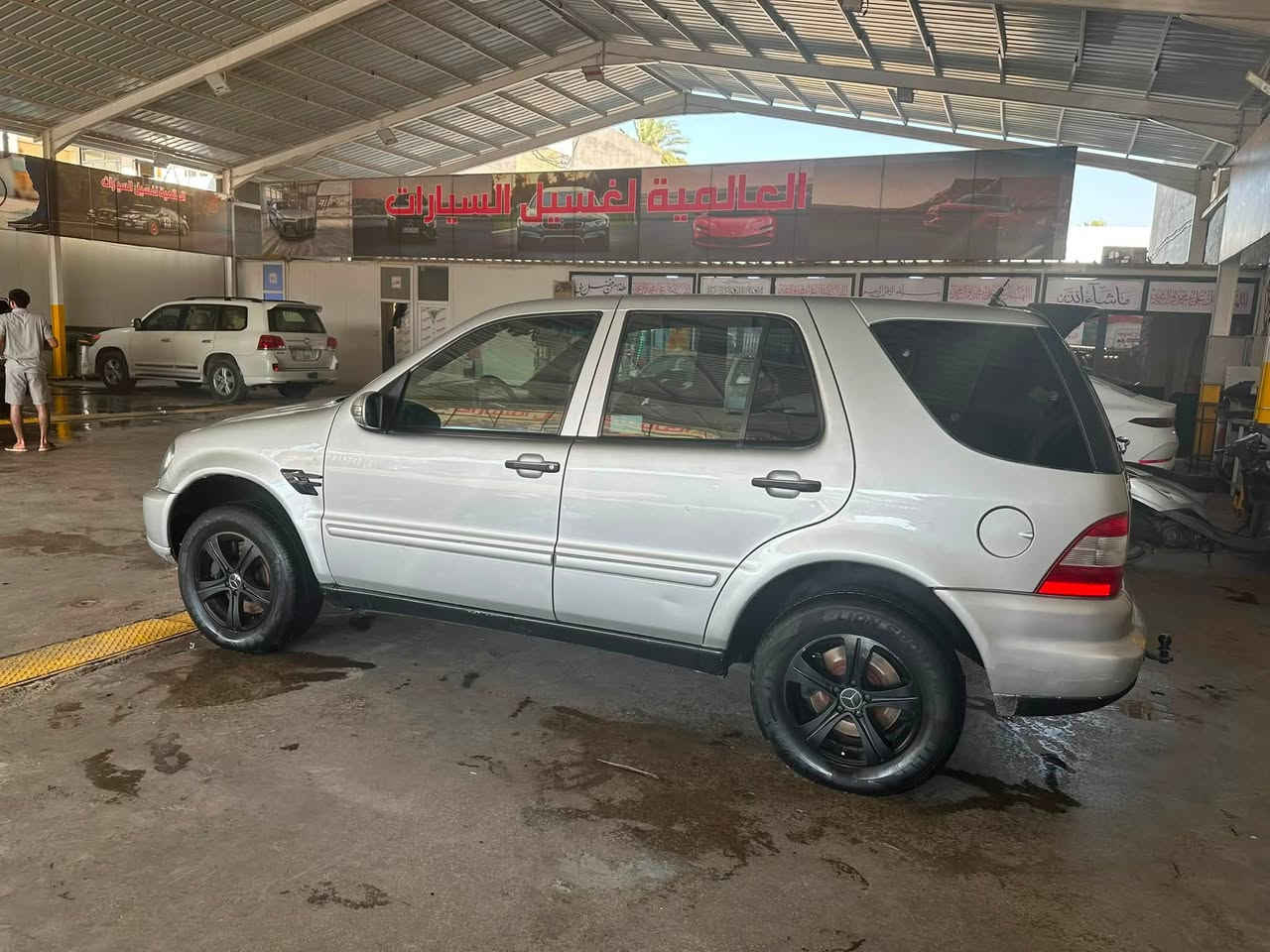 سلام عليكم
مارسدس ml500 موديل 2002 رقم اربيل محرك 8 سلندر مال غواصة كل ادواتها غواصة سيارة جاهزة اريد مراوس بسيارة عائلية واذا ادوات اريد فرق. للتواصل 
***********
