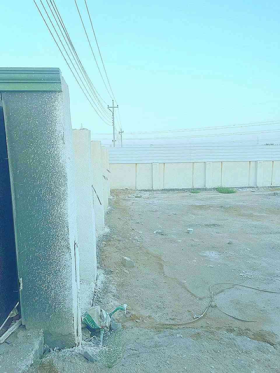 1500م للبيع بسعر 105 
✅تصلح سكن او منتجع ترفيهي

✅ ارض للبيع في كربلاء جة باب بغداد بدايه طريق الچماليه قرب منتجع الرحمن  
✅ مسيجه بلوك ومنضومه اناره  
✅الواجه 22 م
✅ كافه الخدمات  مباشر علئ التبليط  
 
✅سند 25 تحويل مباشر  بأسم المشتري 

✅( تبعد عن  ألامامين عليهم السلام 8 كيلو )

✅✅خدمات كامله تبليط 10 متر/ماء /كهرباء  /الارض مباشر علئ التبليط   
للاستفسار ....

***********

***********
