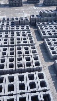 مواد بناء • بلوك درجه اولى • رمل مغربل