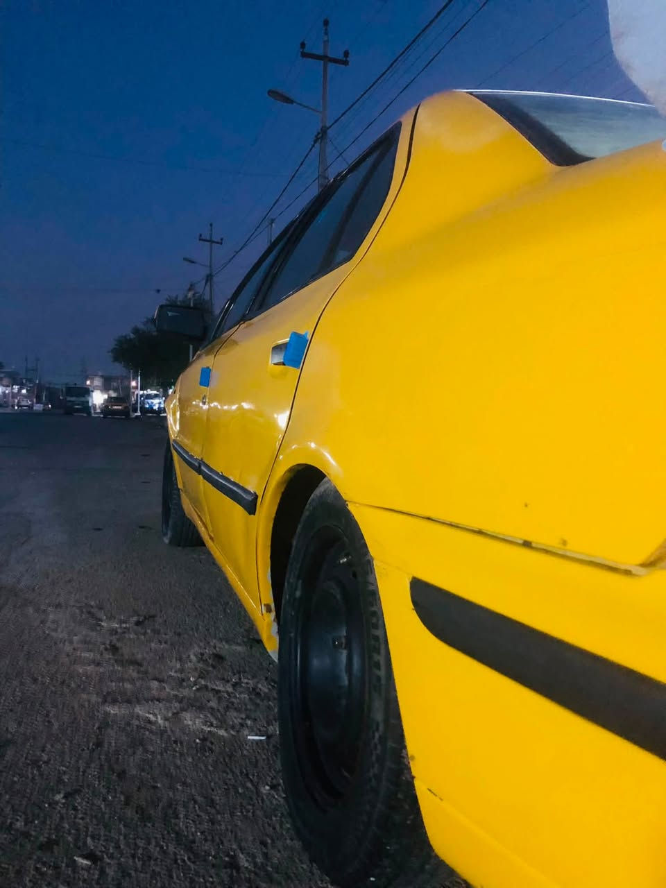 سلام عليكم 
سمند 
مديل ١١
سنوية ل 2030 رقم واسط
مكينة فرنسي بيهة خيط دخان 
مكاني كوت 
***********
سعر 20
