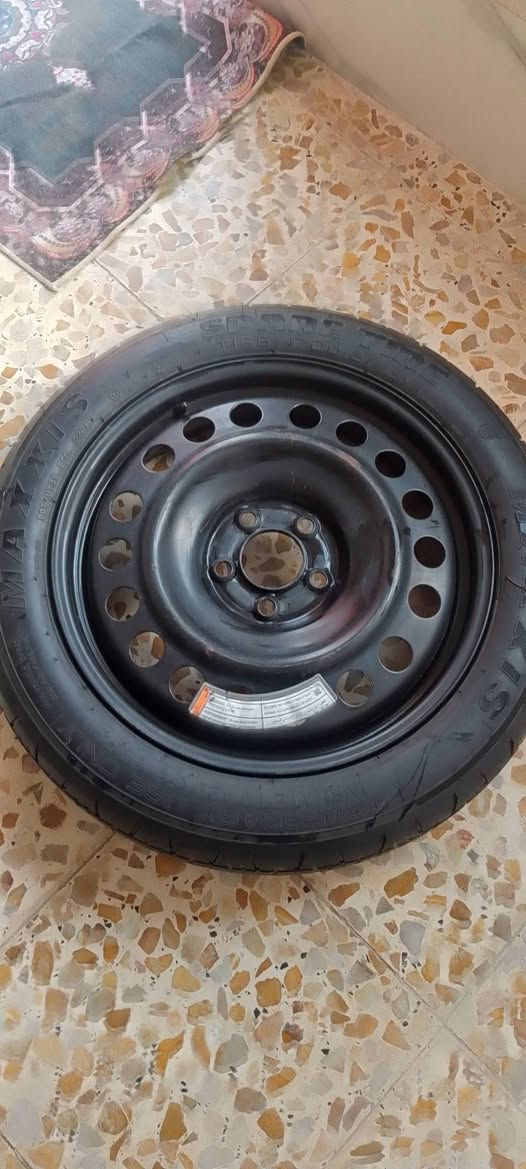 طقم تاير • ١٨ بوصة • جديد