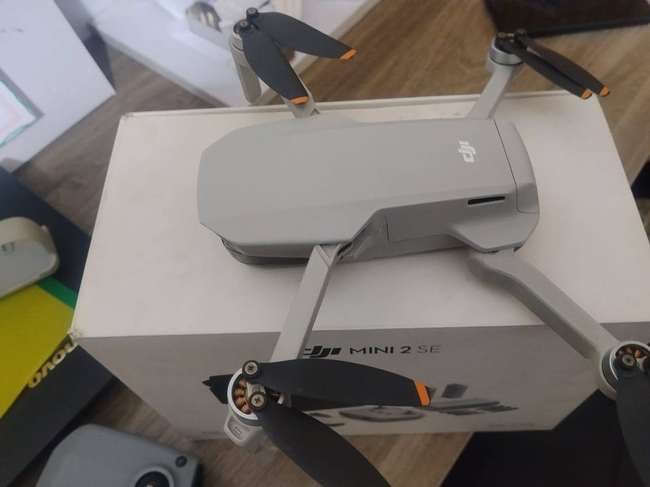DJI ميني تو • ٣ بطاريات • نظيفه