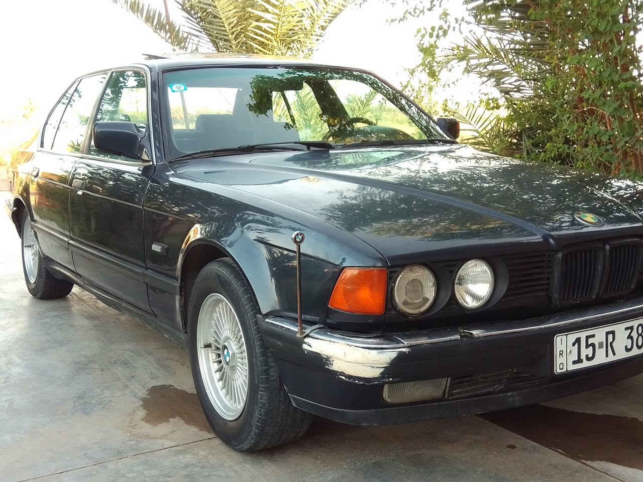 السلام عليكم شباب للبيع فقط 735 موديل 1991 رقم انبار بسمي نكليزي سكليتر كهرباء تبريد ثلج جاهزه من كلشي 
مصبوغه عام قبل سنه بدل بيها 4بوب حاويه وبنيد وجملغات بدون ضربه بدون خياس غرفه حاويه شامو لون نيلي صدر ألمامي نص عمر السياره تجي شوفها احله من الصور السعر 53 وبيها مجال للشراي العنوان المحموديه ***********
