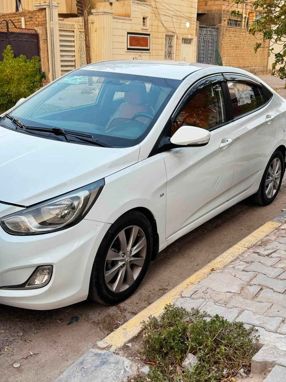 سلام عليكم اكسنت خليجي 2013 رقم بغداد تحويل مباشر باسمي تحكمات مقود جهتيين شاشة اشاير مري ويل كب 16 اصلي تچوه فول عده الفتحة ماشية 170 حقيقي مكينة بلادية بدون فتح وكير تخم تاير تبريد ثلج صبغ جاملغ امايي فقط والباقي كفالة عامة السعر 95 مجال بسيط المكان كربلاء حي الحر قرب فلكة فلافل سعد غير متواجد على الفيس
***********
***********
