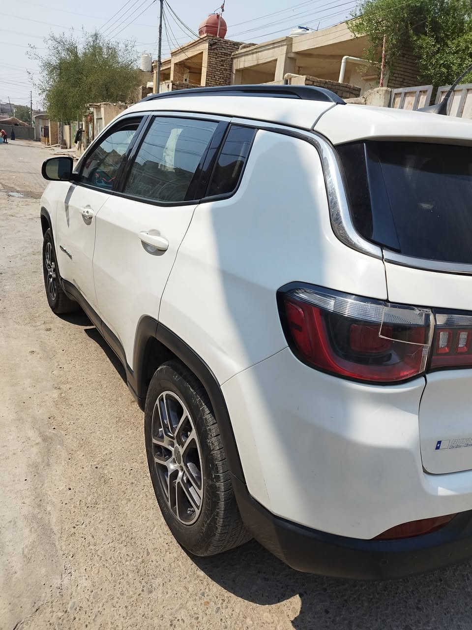 جيب 2018 كومباس 
حادث جاملغ وربع من البنيد بدون تبديل

رقم هاتف ‏‪***********

